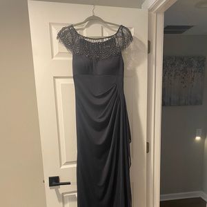 Long formal dress size 4